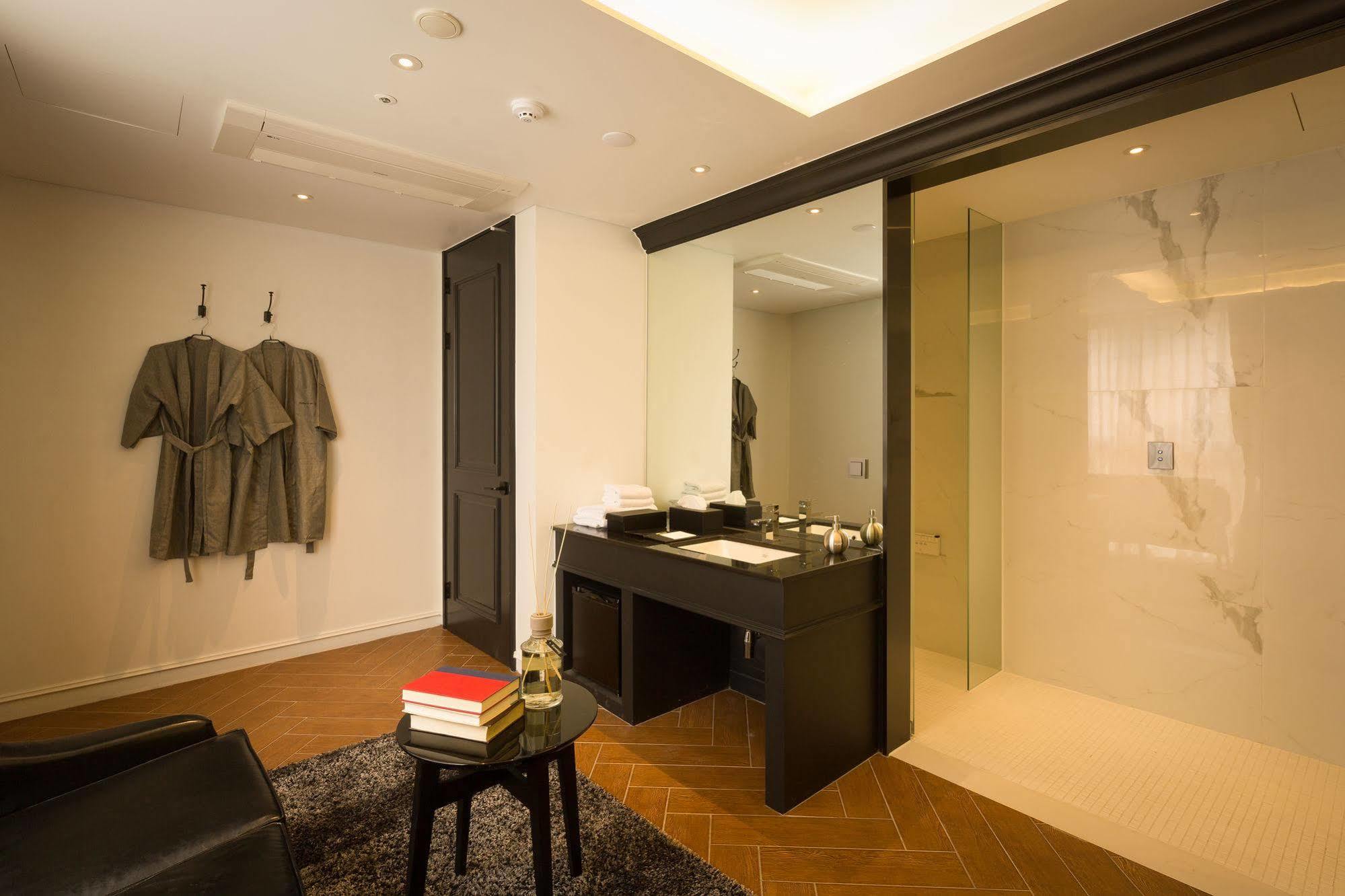 סיאול Trang Blue Hotel מראה חיצוני תמונה