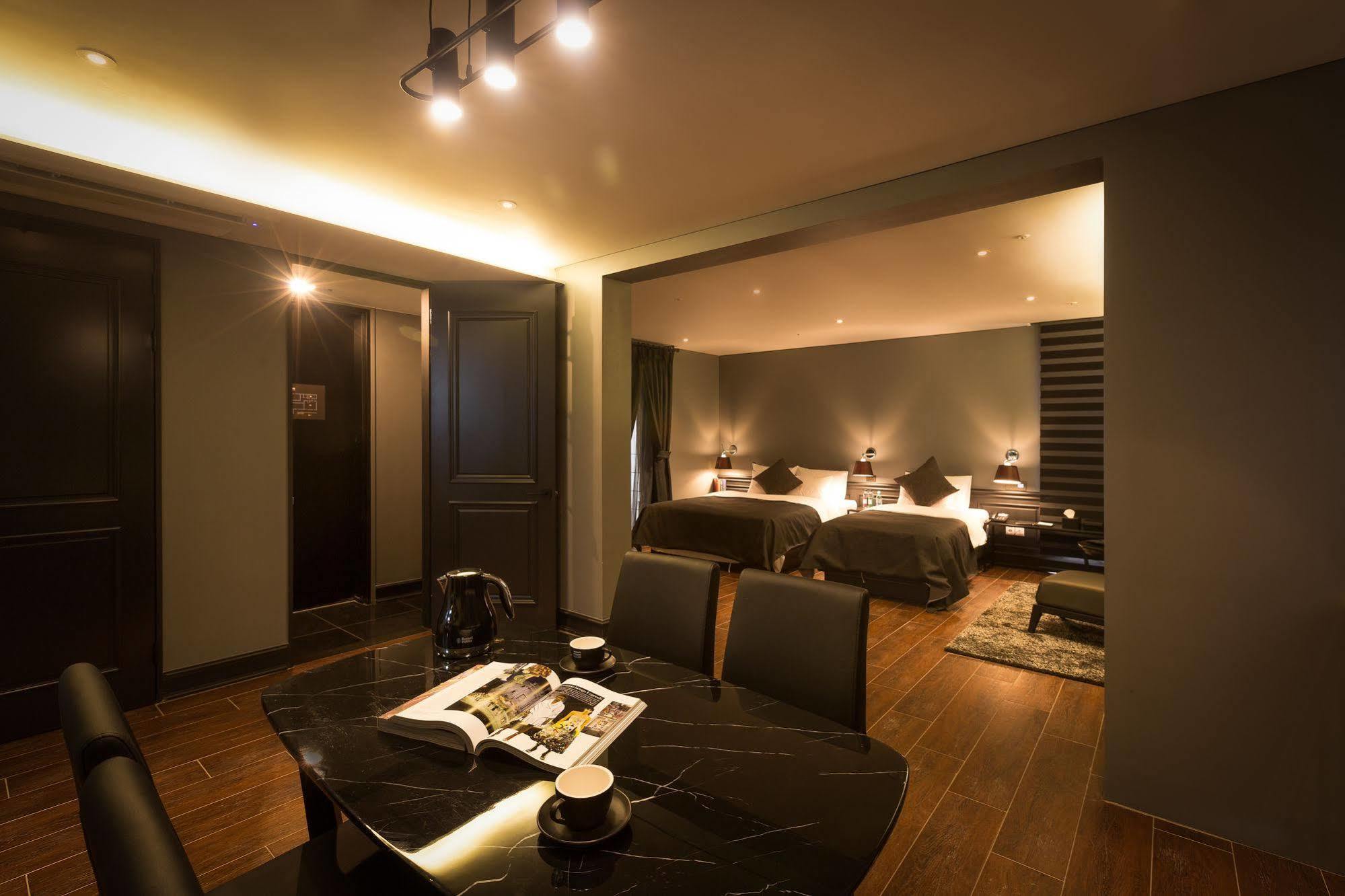 סיאול Trang Blue Hotel מראה חיצוני תמונה