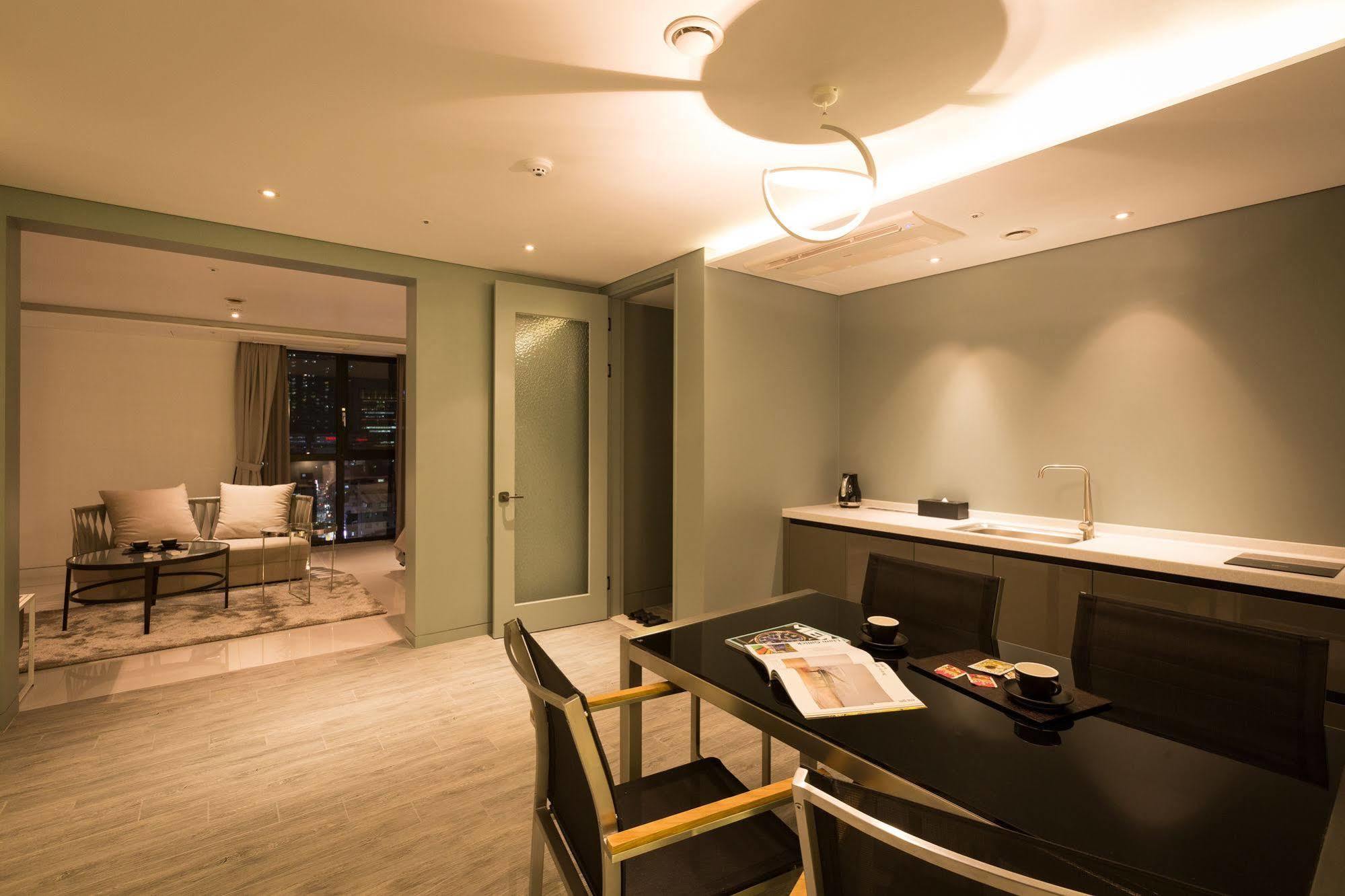 סיאול Trang Blue Hotel מראה חיצוני תמונה